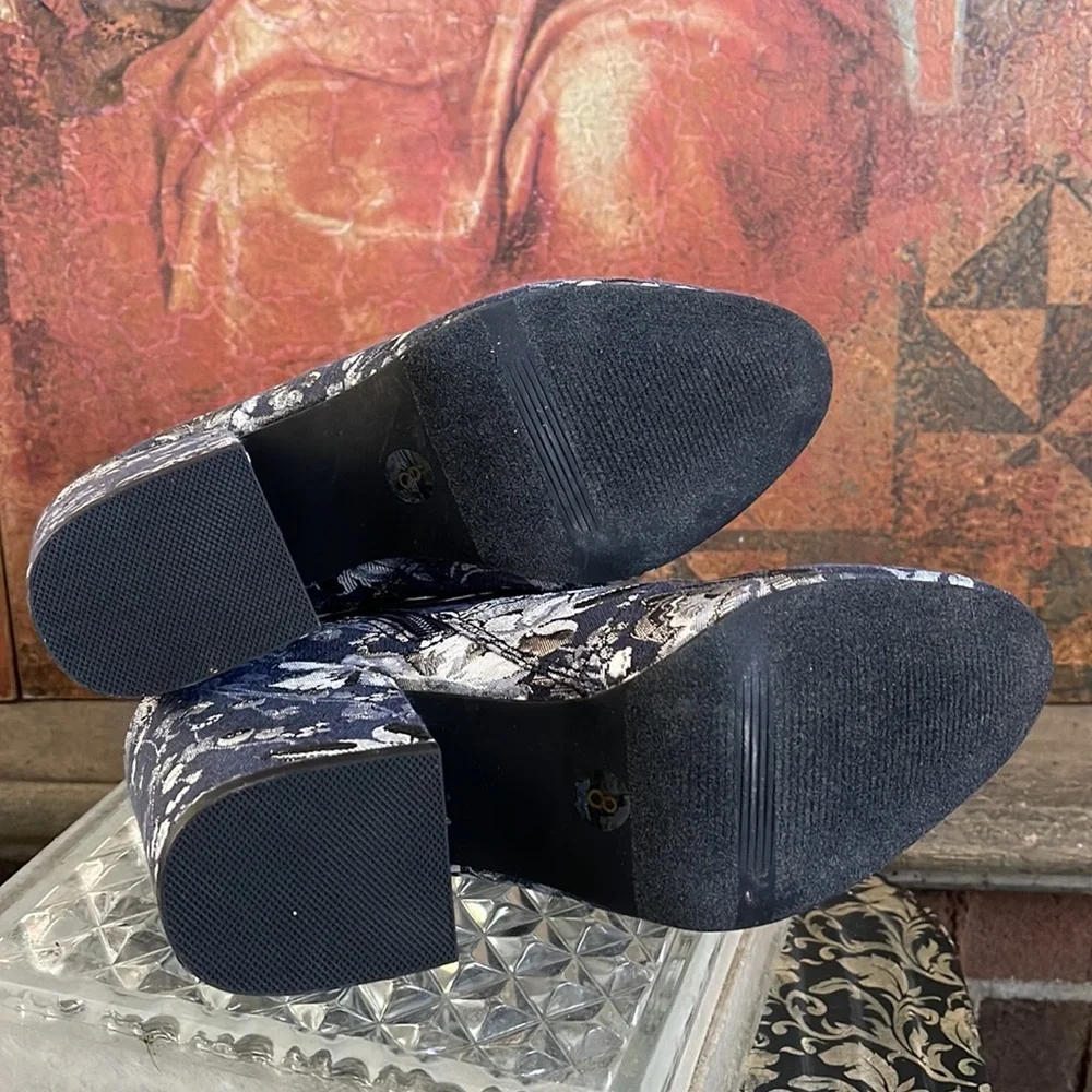 MERONA Brocade sooo pretty ankle boot! - Picture 4 of 5